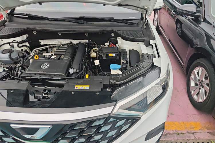 Used Jetta VS7 2020 1.4T Automatic Enjoyment Model Engine Bay Left