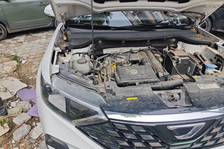 Used Jetta VS7 2020 1.4T Automatic Enjoyment Model Engine Bay Right