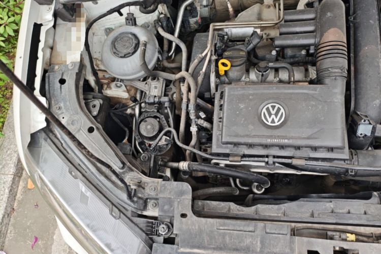 Used Jetta VS7 2020 1.4T Automatic Enjoyment Model Engine Bay Right