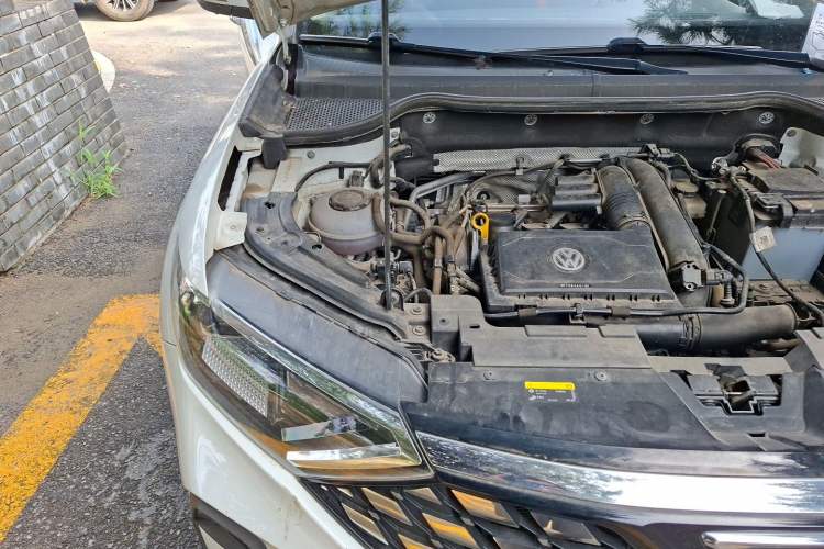 Used Jetta VS7 2020 1.4T Automatic Glory Edition Engine Bay Right
