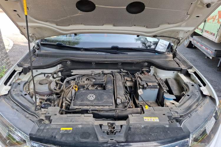 Used Jetta VS7 2020 1.4T Automatic Glory Edition Engine Bay