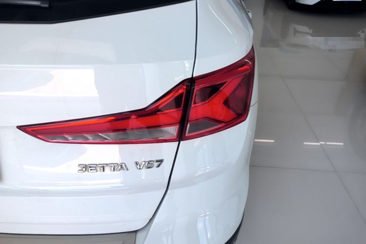 Used Jetta VS7 2020 1.4T Automatic Entry-Level Trim Exterior 3