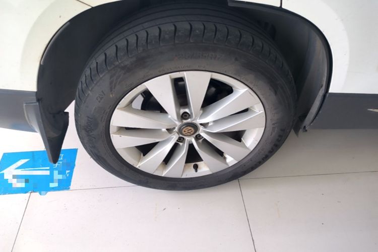 Used Jetta VS7 2020 1.4T Automatic Entry-Level Trim Exterior 5