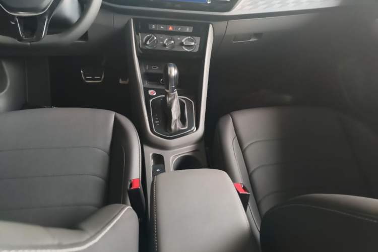 Used Jetta VS7 2020 1.4T Automatic Enjoyment Model Gear Lever