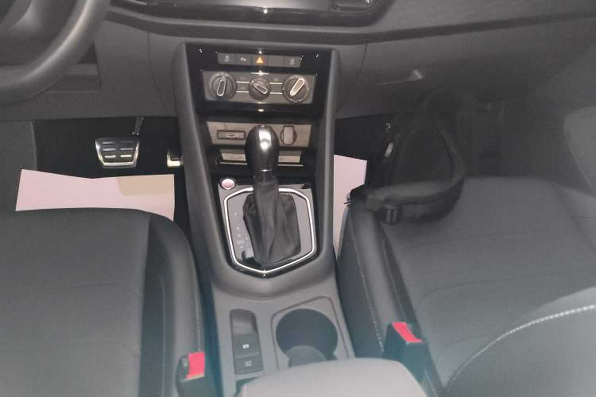 Used Jetta VS7 2020 1.4T Automatic Enjoyment Model Gear Lever