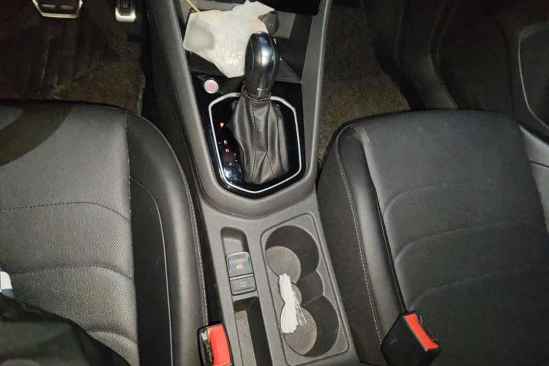 Used Jetta VS7 2020 1.4T Automatic Glory Edition Gear Lever