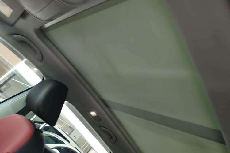 Used Jetta VS7 2020 1.4T Automatic Glory Edition Headliner