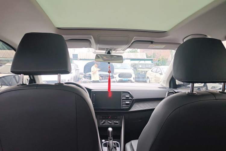 Used Jetta VS7 2020 1.4T Automatic Enjoyment Model Headliner
