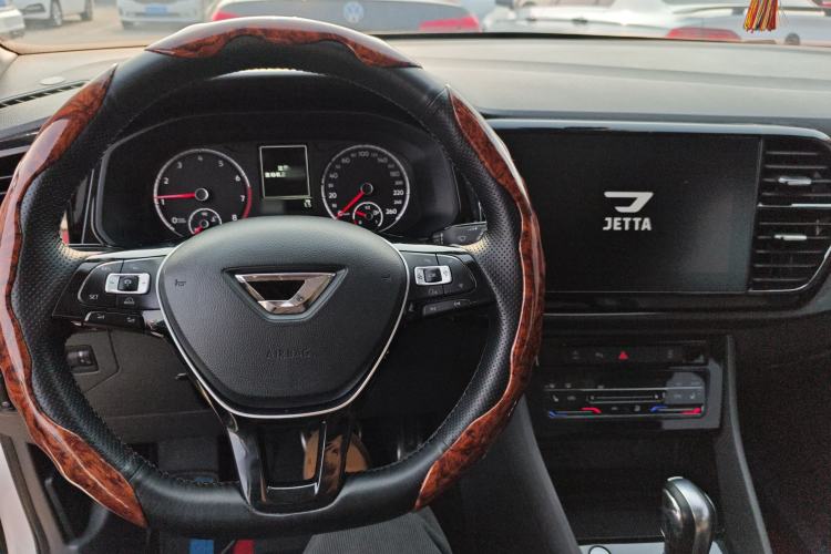 Used Jetta VS7 2020 1.4T Automatic Glory Edition Interior 2
