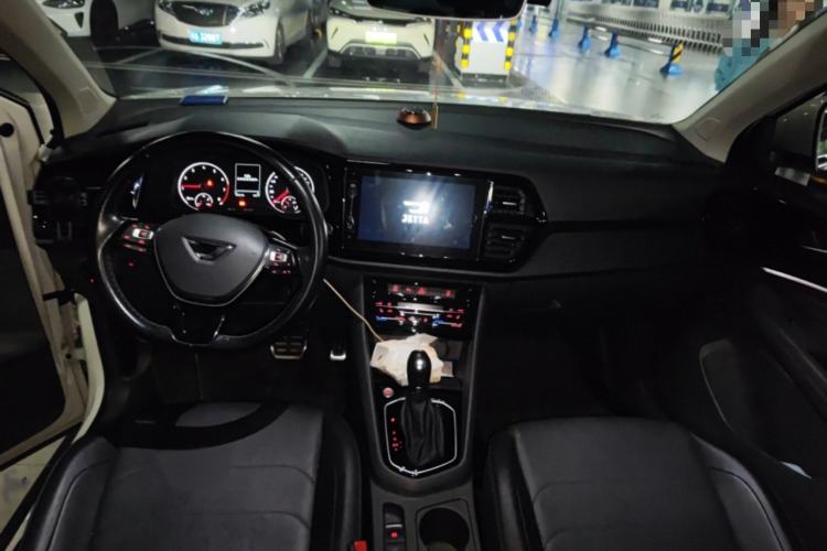 Used Jetta VS7 2020 1.4T Automatic Glory Edition Interior 2