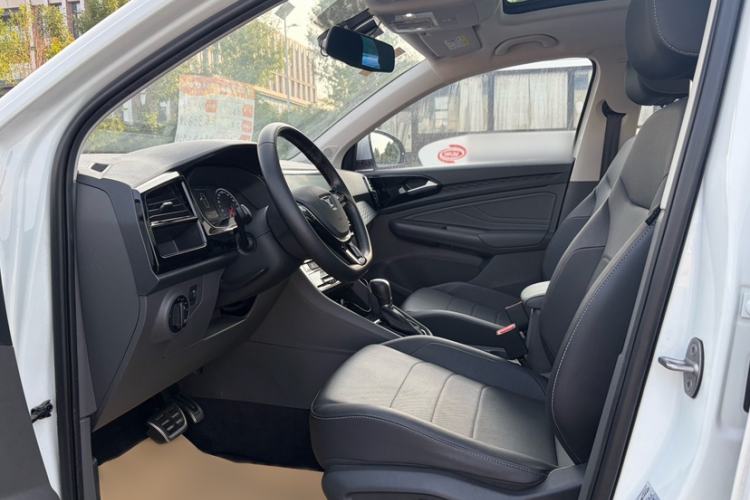 Used Jetta VS7 2020 1.4T Automatic Glory Edition Interior 3