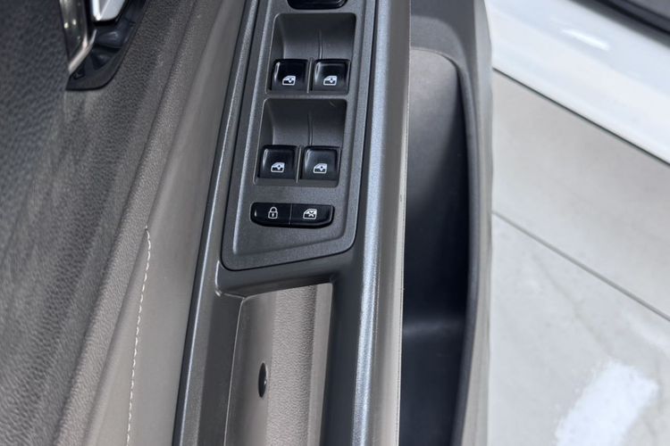 Used Jetta VS7 2020 1.4T Automatic Enjoyment Model Interior 3