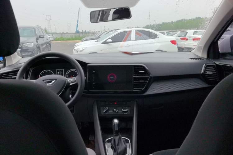 Used Jetta VS7 2020 1.4T Automatic Entry-Level Trim Interior 3