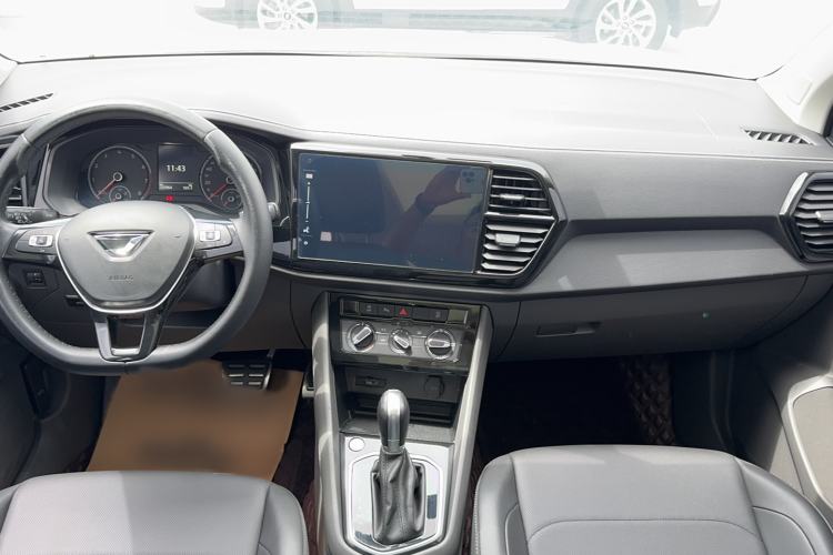 Used Jetta VS7 2020 1.4T Automatic Enjoyment Model Interior 3