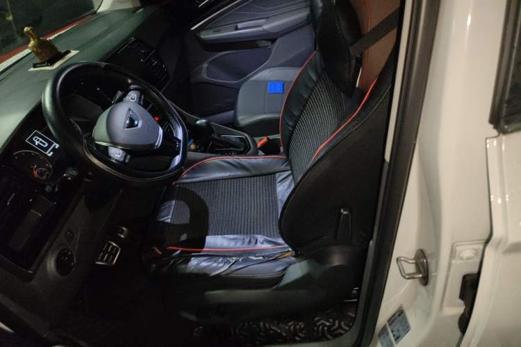 Used Jetta VS7 2020 1.4T Automatic Glory Edition Left Front Seat
