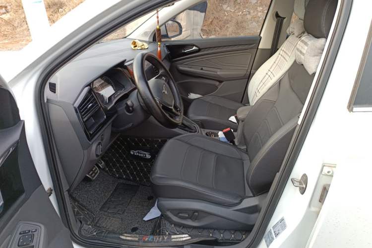 Used Jetta VS7 2020 1.4T Automatic Glory Edition Left Front Seat