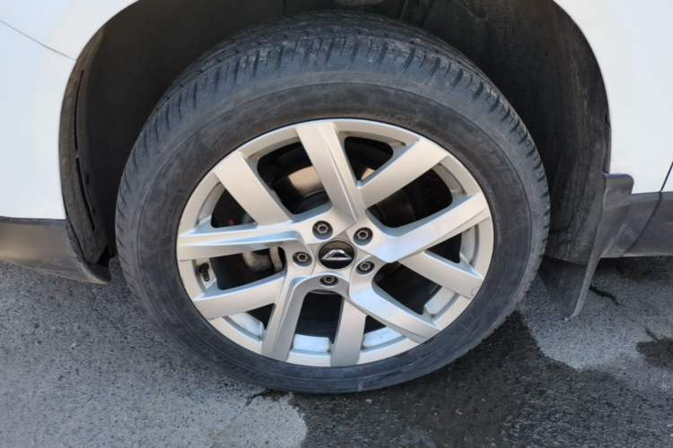 Used Jetta VS7 2020 1.4T Automatic Enjoyment Model Left Front Wheel Hub