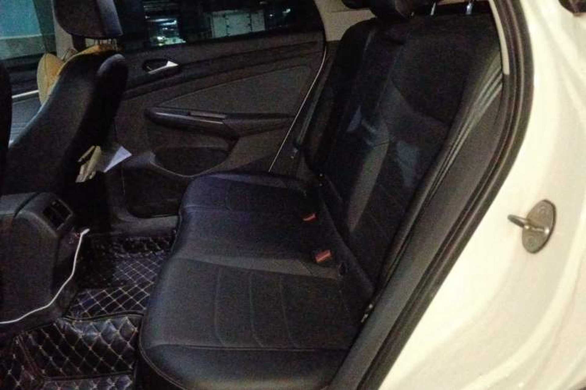 Used Jetta VS7 2020 1.4T Automatic Glory Edition Left Rear Seat