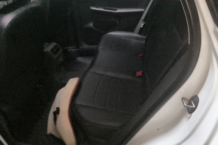 Used Jetta VS7 2020 1.4T Automatic Glory Edition Left Rear Seat