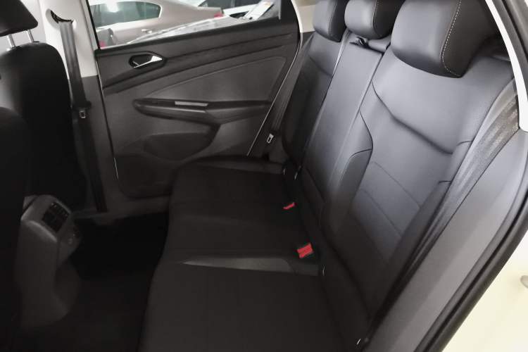 Used Jetta VS7 2020 1.4T Automatic Enjoyment Model Left Rear Seat