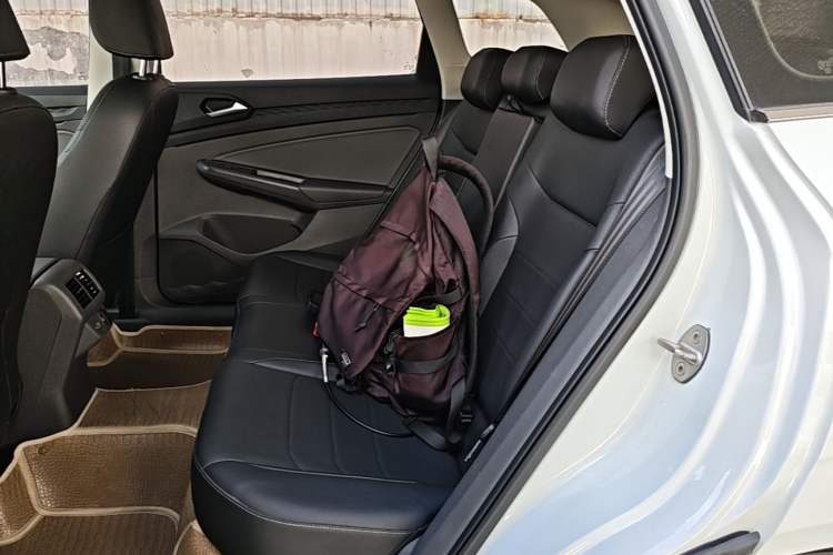 Used Jetta VS7 2020 1.4T Automatic Enjoyment Model Left Rear Seat
