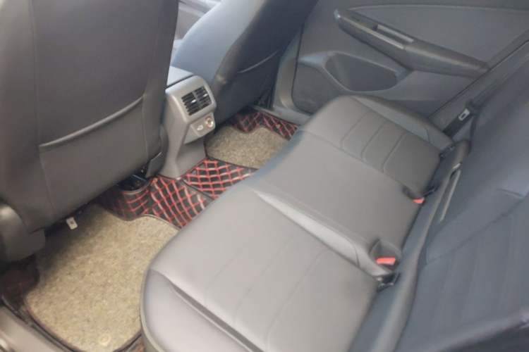 Used Jetta VS7 2020 1.4T Automatic Enjoyment Model Left Rear Seat