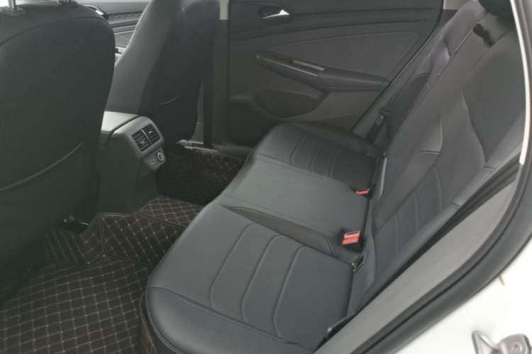 Used Jetta VS7 2020 1.4T Automatic Enjoyment Model Left Rear Seat