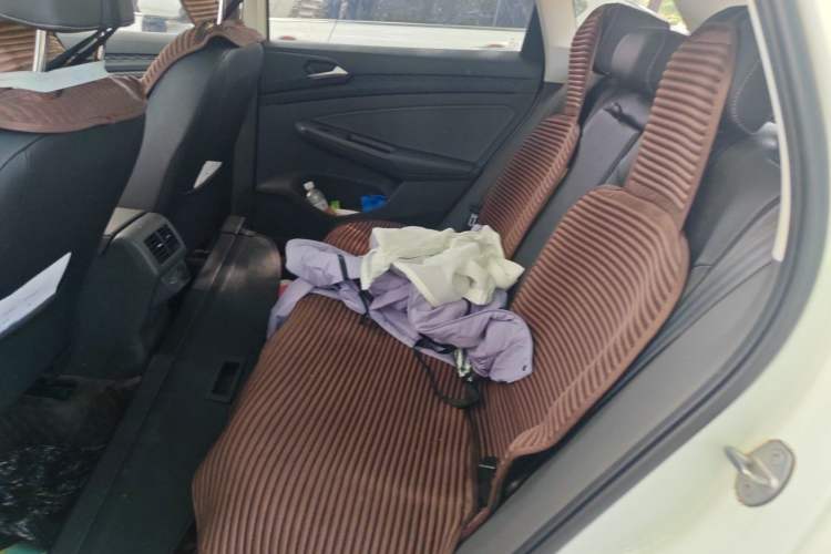 Used Jetta VS7 2020 1.4T Automatic Glory Edition Left Rear Seat
