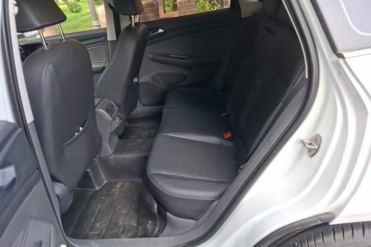 Used Jetta VS7 2020 1.4T Automatic Glory Edition Left Rear Seat