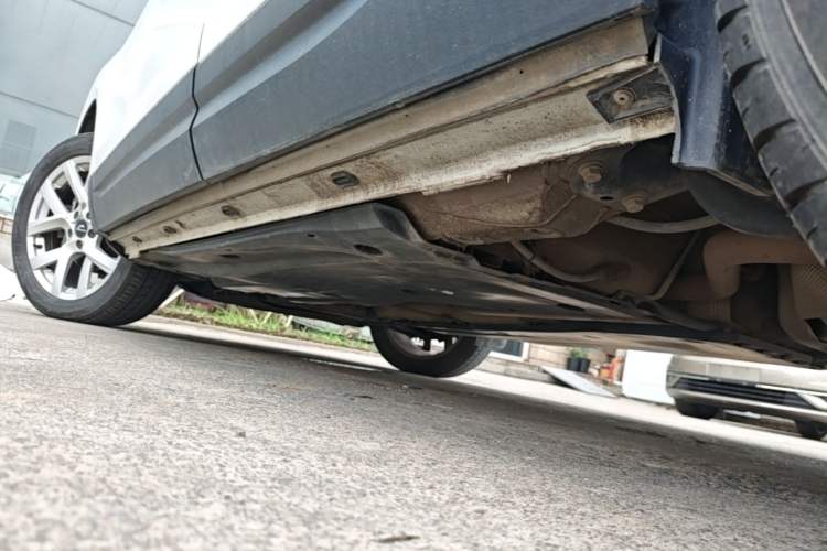Used Jetta VS7 2020 1.4T Automatic Enjoyment Model Left Side Sill