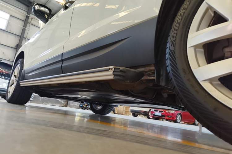 Used Jetta VS7 2020 1.4T Automatic Enjoyment Model Left Side Sill