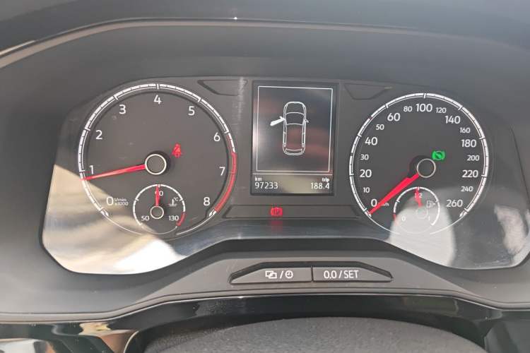 Used Jetta VS7 2020 1.4T Automatic Enjoyment Model Odometer Close Up