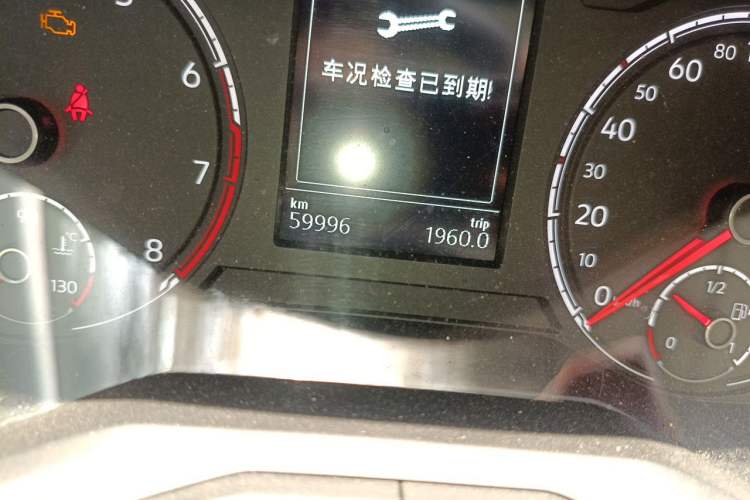 Used Jetta VS7 2020 1.4T Automatic Entry-Level Trim Odometer Close Up