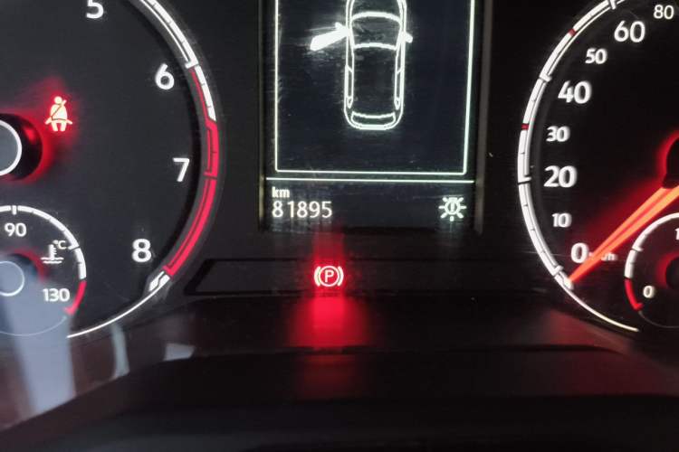 Used Jetta VS7 2020 1.4T Automatic Enjoyment Model Odometer Close Up
