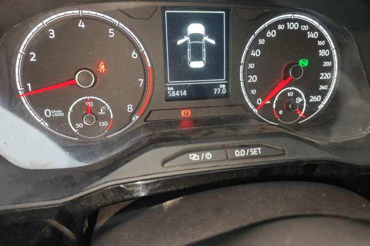Used Jetta VS7 2020 1.4T Automatic Glory Edition Odometer Close Up