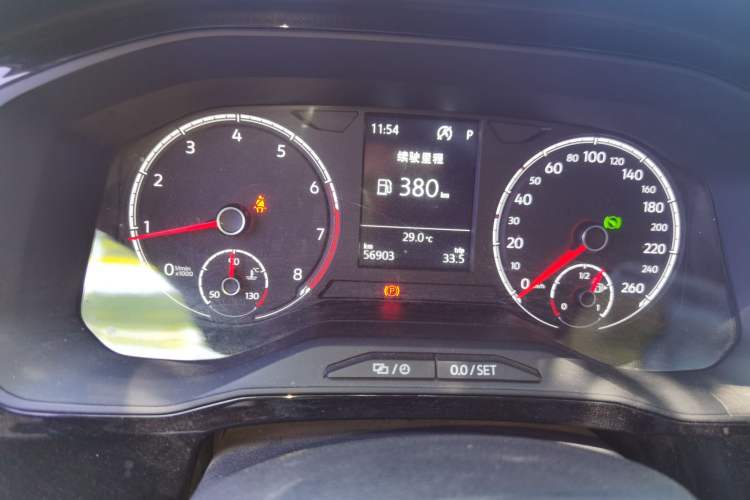 Used Jetta VS7 2020 1.4T Automatic Glory Edition Odometer Close Up