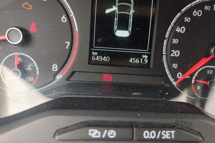 Used Jetta VS7 2020 1.4T Automatic Glory Edition Odometer Close Up