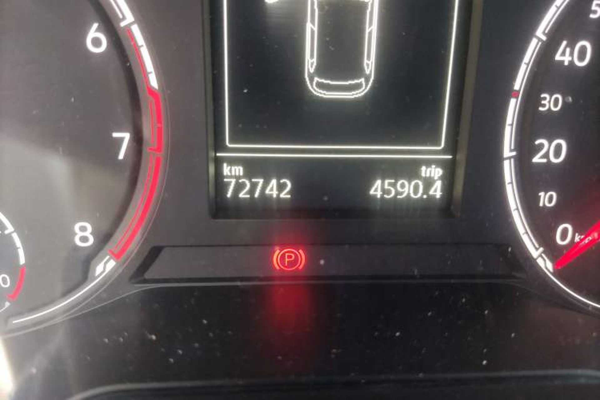 Used Jetta VS7 2020 1.4T Automatic Enjoyment Model Odometer Close Up