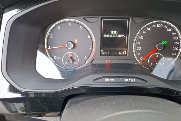 Used Jetta VS7 2020 1.4T Automatic Glory Edition Odometer Close Up
