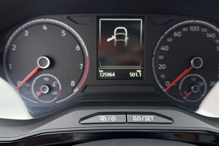 Used Jetta VS7 2020 1.4T Automatic Enjoyment Model Odometer Close Up