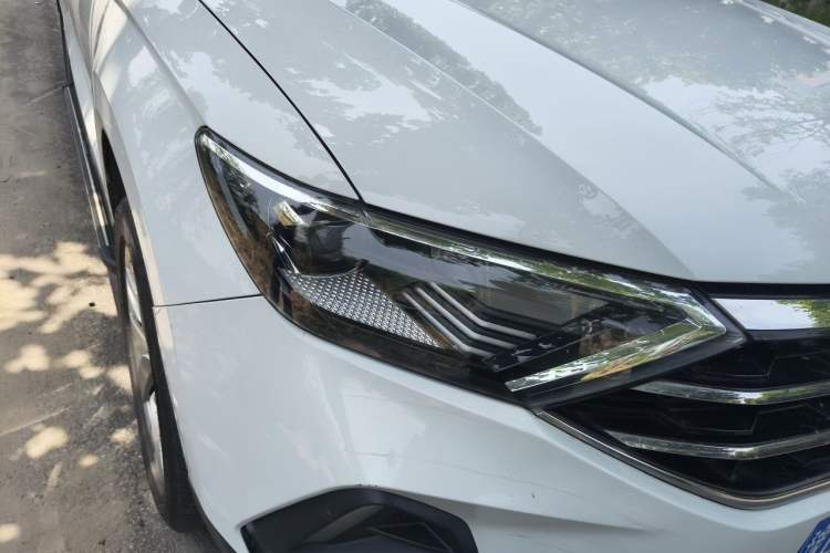 Used Jetta VS7 2020 1.4T Automatic Enjoyment Model Right Front Headlight