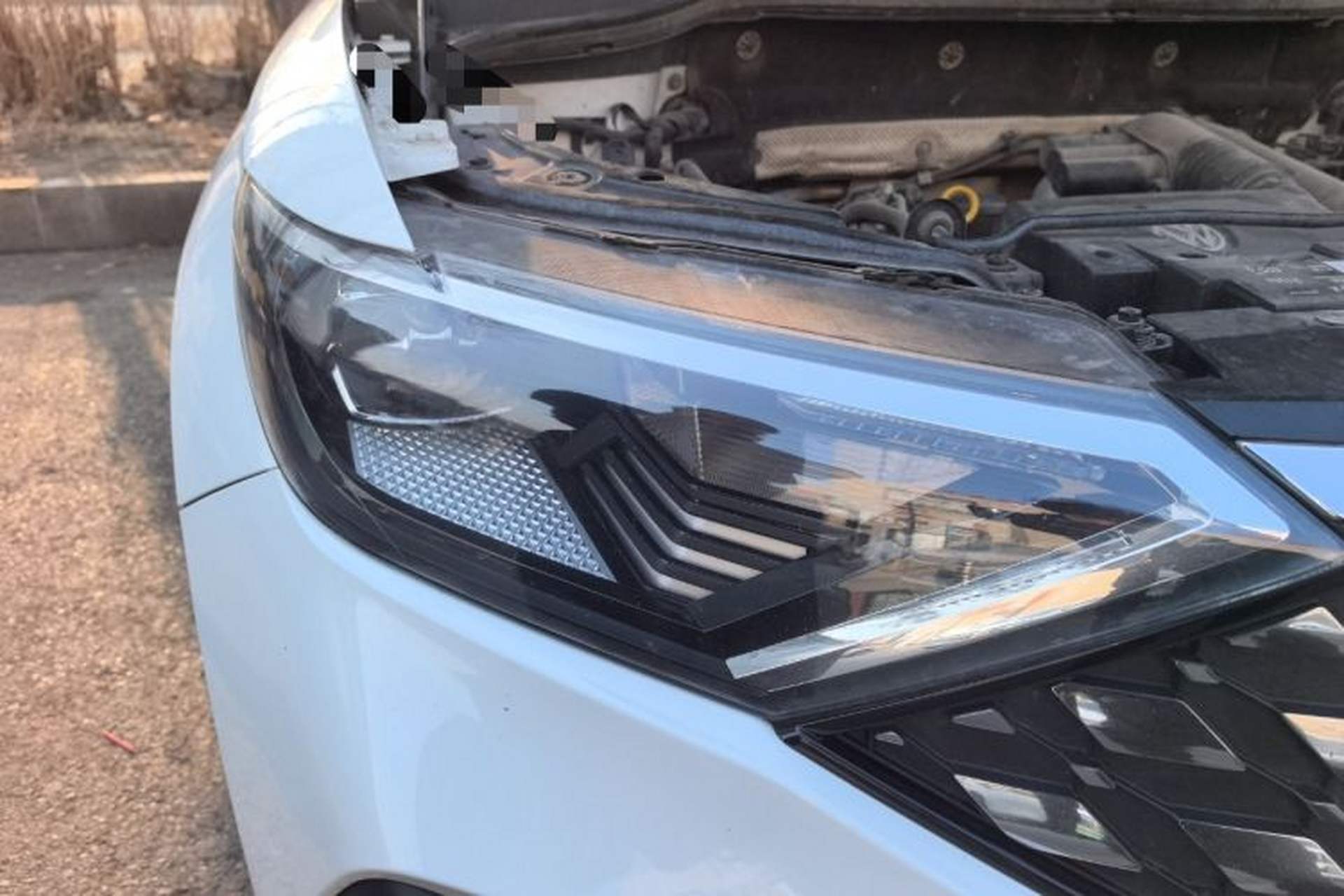 Used Jetta VS7 2020 1.4T Automatic Glory Edition Right Front Headlight