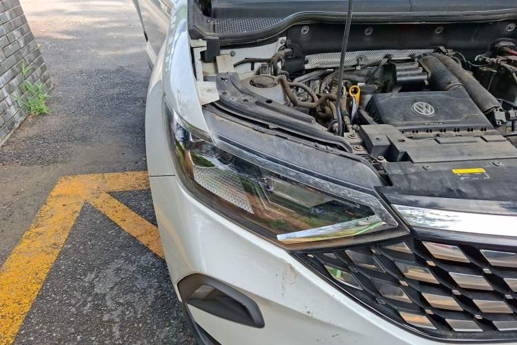 Used Jetta VS7 2020 1.4T Automatic Glory Edition Right Front Headlight