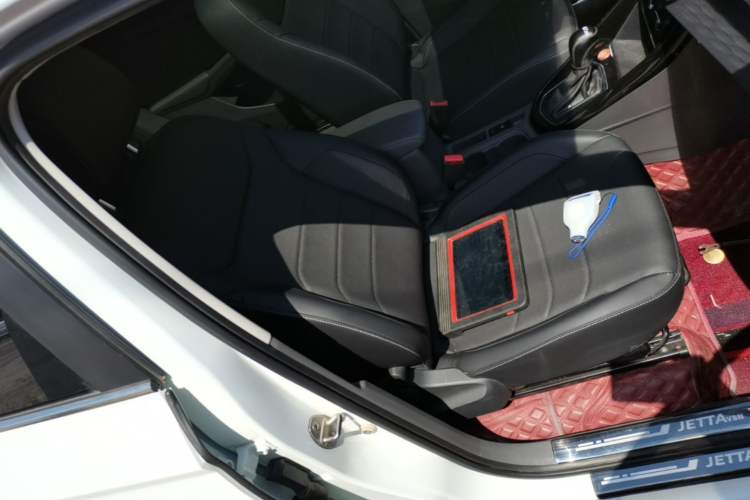 Used Jetta VS7 2020 1.4T Automatic Enjoyment Model Right Front Seat