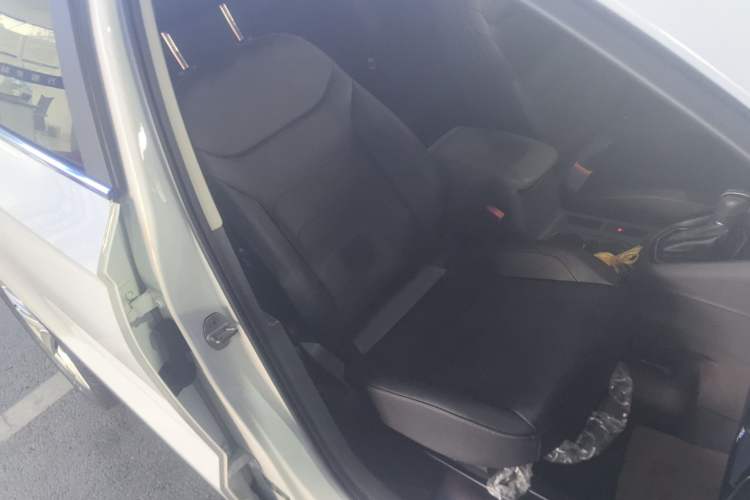 Used Jetta VS7 2020 1.4T Automatic Enjoyment Model Right Front Seat