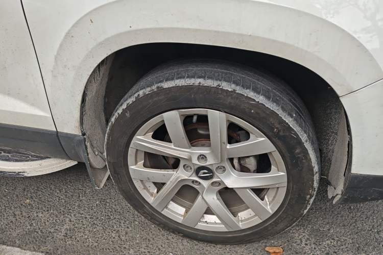 Used Jetta VS7 2020 1.4T Automatic Enjoyment Model Right Front Wheel Hub