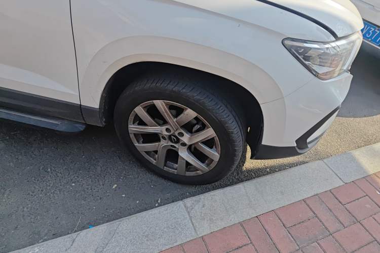 Used Jetta VS7 2020 1.4T Automatic Enjoyment Model Right Front Wheel Hub