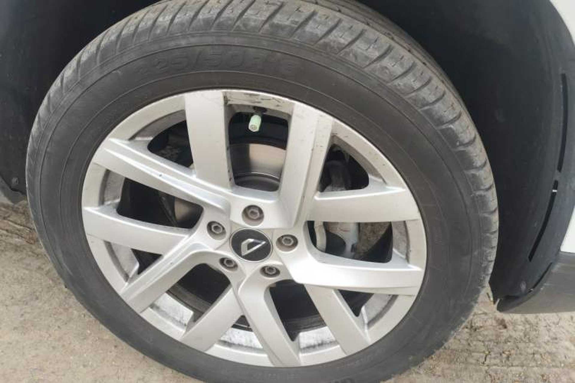 Used Jetta VS7 2020 1.4T Automatic Enjoyment Model Right Front Wheel Hub
