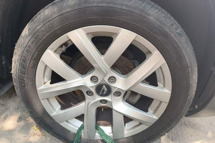 Used Jetta VS7 2020 1.4T Automatic Enjoyment Model Right Front Wheel Hub