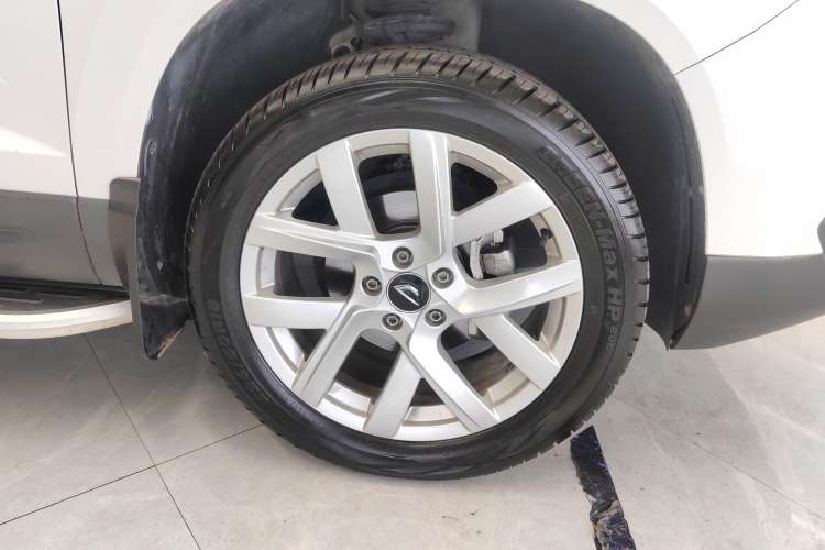 Used Jetta VS7 2020 1.4T Automatic Enjoyment Model Right Front Wheel Hub